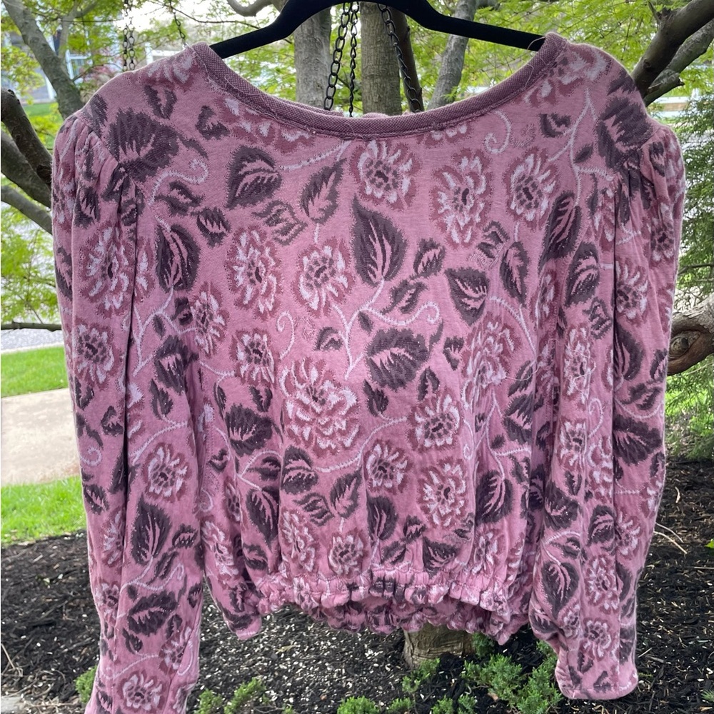 Free People pink and purple long distressed sleeve top open in back Large NWT